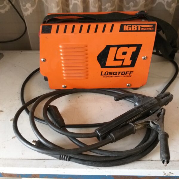 Soldadora Inverter Lusqtoff ECO-130 - Imagen 2