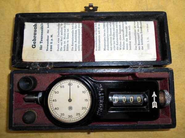 Tacómetro - PROBATOR IVO Made in Germany WWII - Imagen 2
