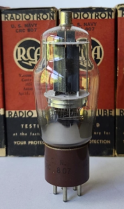 807 TUBE - Radioafición antes de Internet